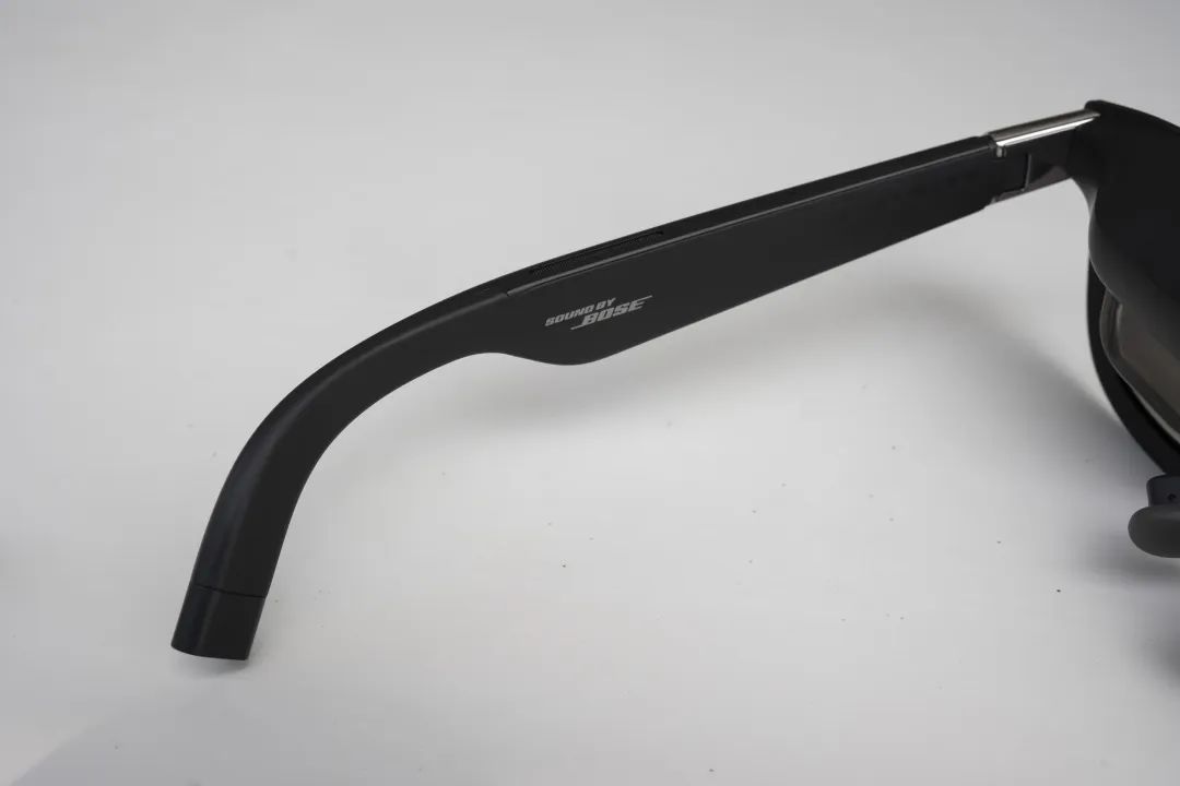 XREAL One Pro扬声器