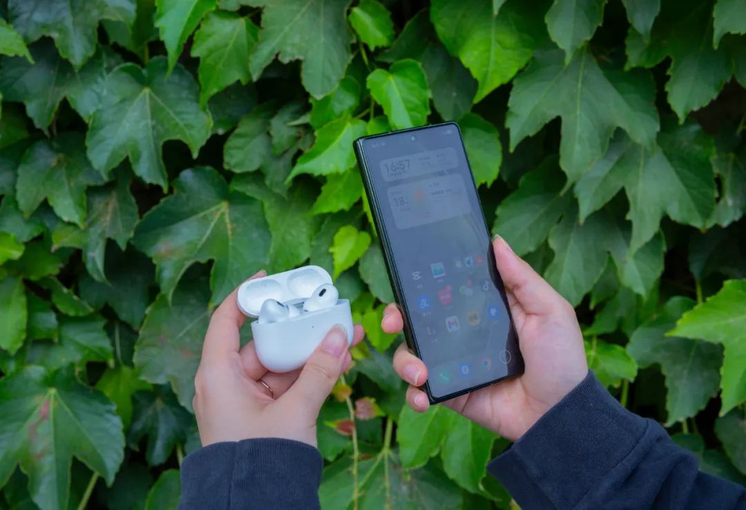 vivo X Fold5 连接 AirPods Pro