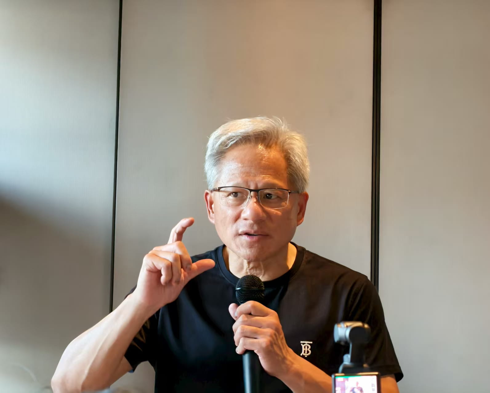黄仁勋